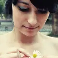 Анюта из Саратова, ищу на сайте постоянные отношения