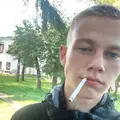 Я Коля, 18, из Черноморского, ищу знакомство для общения