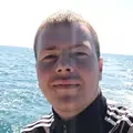 Александр из Евпатории, ищу на сайте постоянные отношения