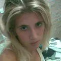 Я Елена, 19, из Троицкой, ищу знакомство для секса на одну ночь