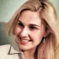 Светлана из Елизова, ищу на сайте регулярный секс