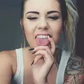 Я Регина, 18, из Истры, ищу знакомство для виртуального секса