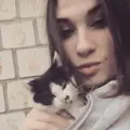 Я Лилия, 19, из Губахи, ищу знакомство для постоянных отношений