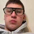 Денис из Десногорска, мне 18, познакомлюсь на одну ночь