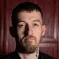 Я Владимир, 34, знакомлюсь для без обязательств в Мурманске
