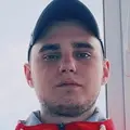 Я Слава, 22, знакомлюсь на одну ночь в Коммунаре