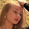 Я Alena, 20, из Москвы, ищу знакомство для приятного времяпровождения
