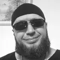Я Владимир, 40, знакомлюсь для без обязательств в Москве