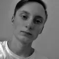 Александр из Гукова, мне 23, познакомлюсь на одну ночь