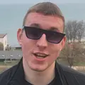 Валера из Щелкина, мне 19, познакомлюсь для постоянных отношений