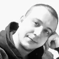 Я Антон, 32, из Уфы, ищу знакомство для приятного времяпровождения