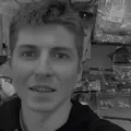 Я Павел, 28, знакомлюсь для на одну ночь в Москве