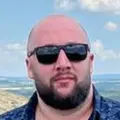 Я Руслан, 33, из Симферополя, ищу знакомства на одну ночь