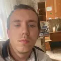 Я Денис, 22, из Бузулука, ищу знакомства без обязательств