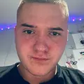Илья из Амстердама, мне 20, познакомлюсь для без обязательств