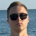 Я Артём, 18, знакомлюсь на одну ночь в Кондопоге