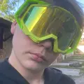 Я Данил, 18, из Саратова, ищу знакомство для общения