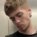 Я Дмитрий, 27, из Воронежа, ищу знакомство для приятного времяпровождения