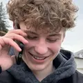 Я Арсений, 19, из Узловой, ищу знакомства без обязательств