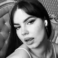 Я Юля, 18, из Березников, ищу знакомство для виртуального секса
