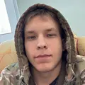 Я Arseniy, 22, из Юрги, ищу знакомства на одну ночь