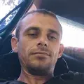 Я Владимир, 35, знакомлюсь для без обязательств в Москве