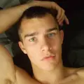 Я Гарик, 23, знакомлюсь для регулярного секса в Тырныаузе