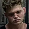 Bogdan из Севастополя, мне 21, познакомлюсь