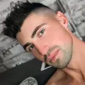 Я Артем, 29, знакомлюсь для регулярного секса в Великих Луках
