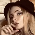 Элона из Омска, ищу на сайте регулярный секс