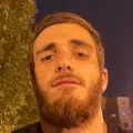 Я Арсен, 27, знакомлюсь для секса на одну ночь в Сургуте