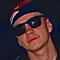 Daniel из Великих Лук, ищу на сайте знакомства на одну ночь