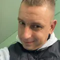 Я Ваня, 31, знакомлюсь для без обязательств в Новосибирске