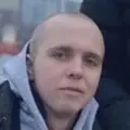 Я Олег, 22, из Ейска, ищу знакомства без обязательств