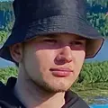 Я Виталий, 22, из Екатеринбурга, ищу знакомство для секса на одну ночь
