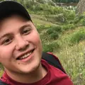 Я Олег, 28, из Саяногорска, ищу знакомства на одну ночь