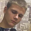 Я Даня, 21, из Москвы, ищу знакомство для дружбы