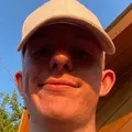 Я Денис, 19, из Казани, ищу знакомство для постоянных отношений