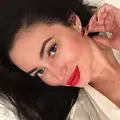 Карина из Челябинска, мне 23, познакомлюсь для секса на одну ночь