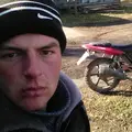 Илья из Тымовского, мне 26, познакомлюсь для регулярного секса