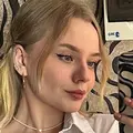 Лера из Смоленска, ищу на сайте приятное времяпровождение