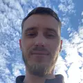 Я Валерий, 30, из Магнитогорска, ищу знакомства без обязательств