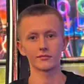 Я Игорь, 19, знакомлюсь для без обязательств в Москве