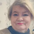Вера из Рощина, ищу на сайте открытые отношения