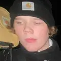 Я Егор, 18, из Заволжья, ищу знакомство для секса на одну ночь