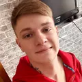 Я Денис, 21, знакомлюсь для приятного времяпровождения в Омске