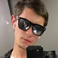 Димка из Бронниц, мне 24, познакомлюсь для приятного времяпровождения
