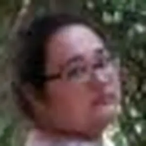 Я Алина, 28, из Ватутинки, ищу знакомство для общения