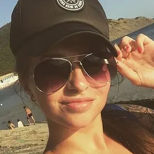 Я Анна, 30, из Отрадного, ищу знакомство для дружбы