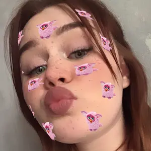 Я Валерия, 24, из Кирова, ищу знакомство для вирта